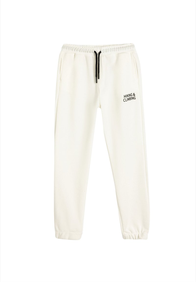 Pantalones de chándal de felpa blanca con cinturilla elástica, cordón negro y la inscripción "HIKING & CLIMBING" en negro en la pierna izquierda.