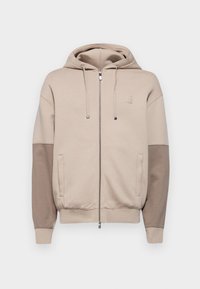 Nepasirinkta, string/driftwood