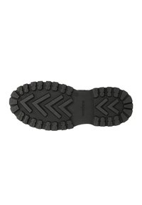 Suola di scarpa in gomma nera con battistrada profondo, caratterizzata da pattern a zigzag e orizzontali per una migliore aderenza. Texture liscia con una leggera curvatura lungo i lati.