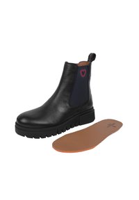 Stivale alla caviglia in pelle nera con pannelli elastici ai lati, suola in gomma spessa e dettaglio a forma di cuore sul retro. Include una soletta rimovibile color beige.
