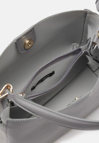 Anna Field Handväska - grey