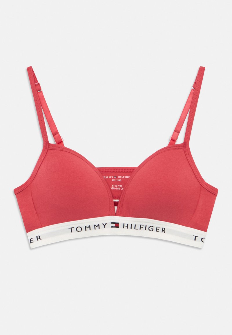 Κόκκινο bralette Tommy Hilfiger με ρυθμιζόμενους ιμάντες και λευκή ελαστική ζώνη που φέρει το όνομα και το λογότυπο της μάρκας.