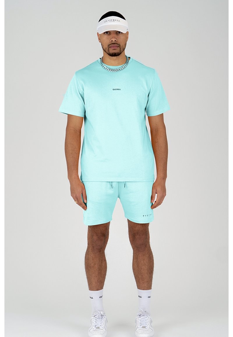 Herren Trainingsanzüge | Quotrell FUSA Jogginghose sky blue/grey/hellblau - BE41994 Herren Trainingsanzüge | Quotrell FUSA Jogginghose sky blue/grey/hellblau - BE41994