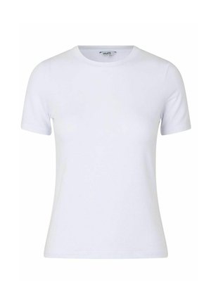 Valge lühikeste varrukatega T-särk, mis on valmistatud siledast puuvillast, ümarate kaelustega, sobiva lõikega ning ilma mustrite ja kaunistusteta.