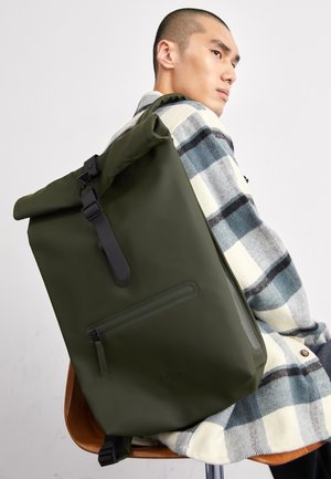 Rains ROLLTOP UNISEX - Rygsække - green