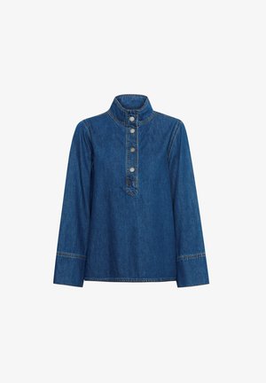 Denimhemd, dunkelblau, mit langen Ärmeln und hohem Kragen. Verfügt über eine Knopfleiste mit fünf Metallknöpfen und kontrastierenden Nähten.