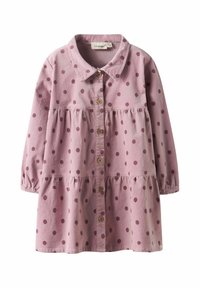 Rosa Knopfverschlusskleid mit Kragen, das ein gestuftes Design und dunkelrosa Punkte aufweist. Hergestellt aus einem strukturierten Stoff mit elastischen Ärmeln.