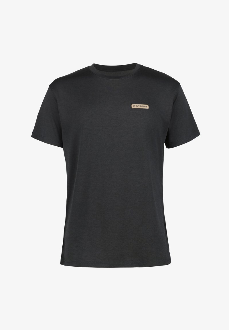 Sort kortærmet t-shirt med rund halsudskæring og en lille lysfarvet logo-patch på venstre side. Glat tekstur, afslappet pasform.