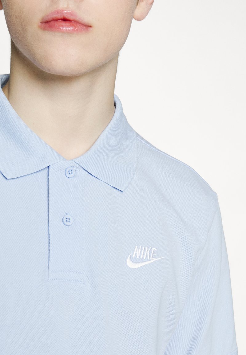 Herren T-Shirts basic | Nike Sportswear MATCHUP Poloshirt light marine/white/hellblau - BM38620 Herren T-Shirts basic | Nike Sportswear MATCHUP Poloshirt light marine/white/hellblau - BM38620