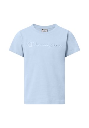 T-shirt a maniche corte azzurro chiaro con il logo "Champion" ricamato sul petto con filo blu abbinato, mostrata su sfondo bianco.