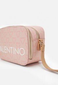 Valentino Bags LIUTO - Mala a tiracolo - cipria/multic