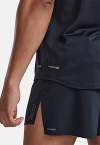 2XU LIGHT SPEED SINGLET - Top - black black reflective