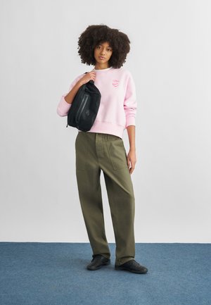 Nike Sportswear CREW - Mikina - pink foam