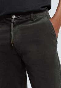 NO EXCESS Broek - black