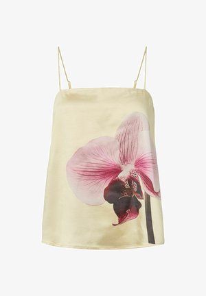 YAS, Top - anise flower