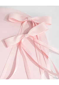 Miniatyrbild 7