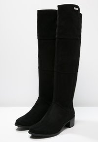 Les Tropeziennes par M Belarbi Botas mosqueteras - black