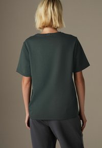 Next HEAVYWEIGHT SHORT SLEEVE CREW NECK STANDARD - Marškinėliai su spaudiniu - soho graphic