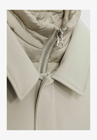 Unausgewählt, stone