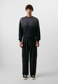 Don't Waste Culture OISHI UNISEX - Παντελόνι cargo - black