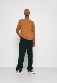 Only & Sons ONSCERES LIFE CREW NECK - Camisola - monks robe