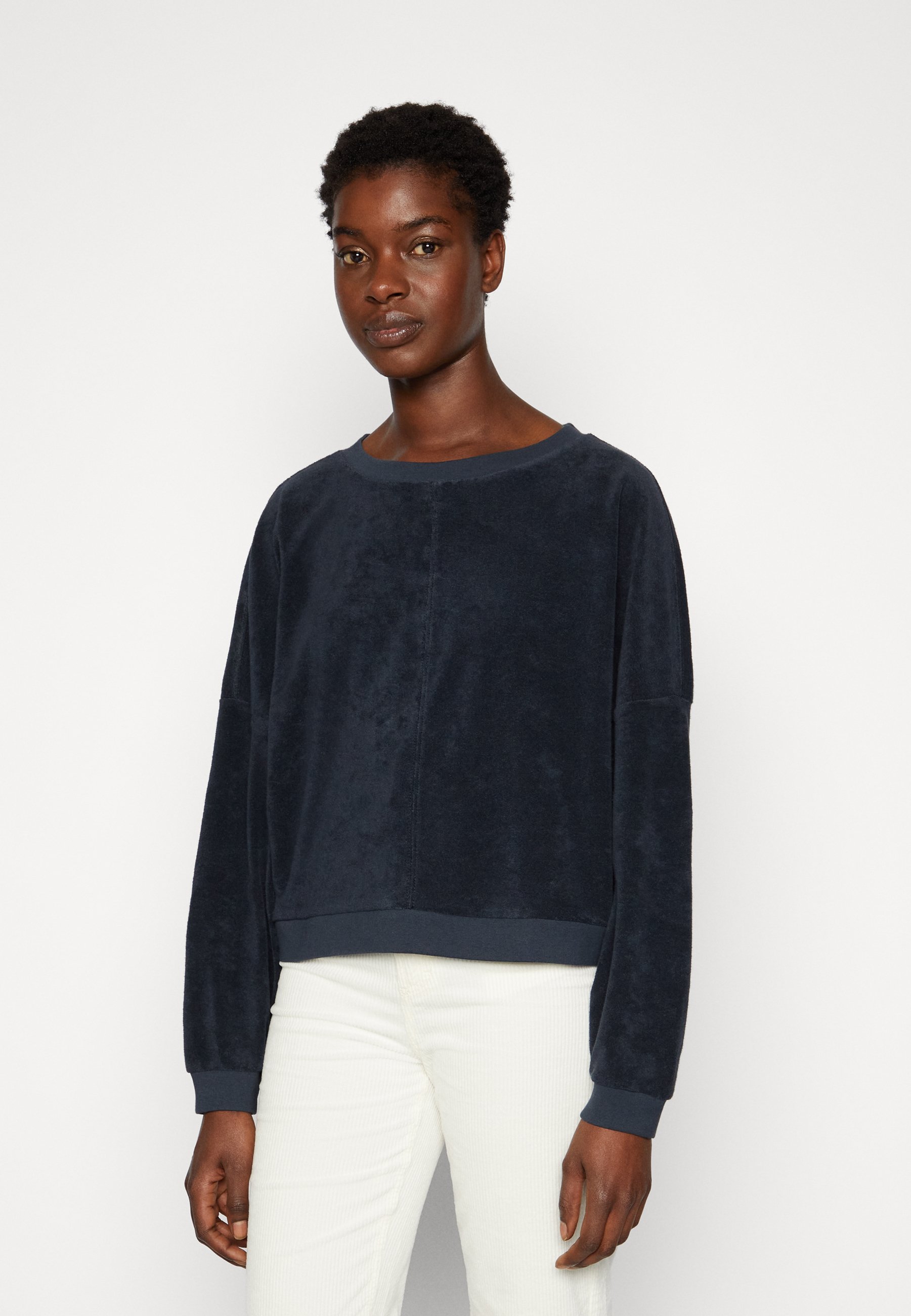 Mode Sweaters Marc O’Polo Marc O\u2019Polo zwart-wit volledige print casual uitstraling Mode Sweaters Marc O’Polo Marc O\u2019Polo zwart-wit volledige print casual uitstraling