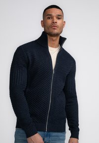 Petrol Industries Vest - sky captain