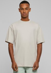 Urban Classics - TALL TEE - Lihtne T-särk - cloud Väikepilt 1