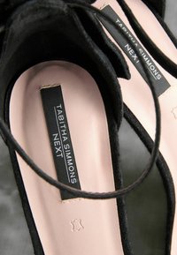 Next LAUREN  REGULAR FIT - Sandaler - black
