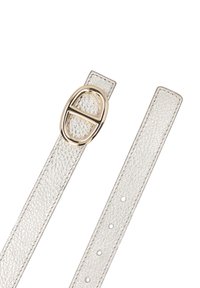 Silver leather belt with a textured finish, featuring a gold-tone oval buckle and multiple adjustment holes along the strap.