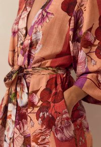 Next REGULAR FIT - Halāts - pink floral