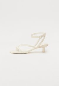 Non sélectionné, white