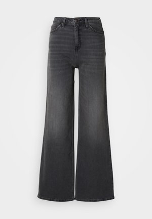 Jeans de pierna ancha en denim gris oscuro con cintura alta. Presenta un diseño clásico de cinco bolsillos y un sutil desgastado en la tela.