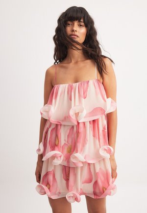 Kokteiļkleita/ballīšu kleita - floral print