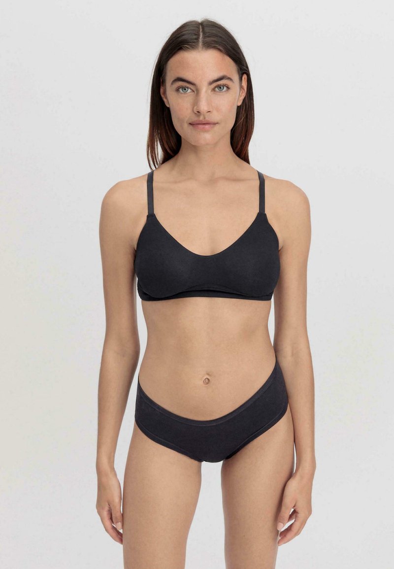 hessnatur Triangel BH - schwarz