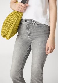 ONLY FLARE - Τζιν Bootcut - medium grey denim