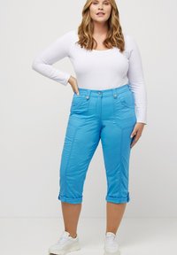 Ulla Popken 7/8 RETROUSSABLE POCHES - Pantalon classique - blue