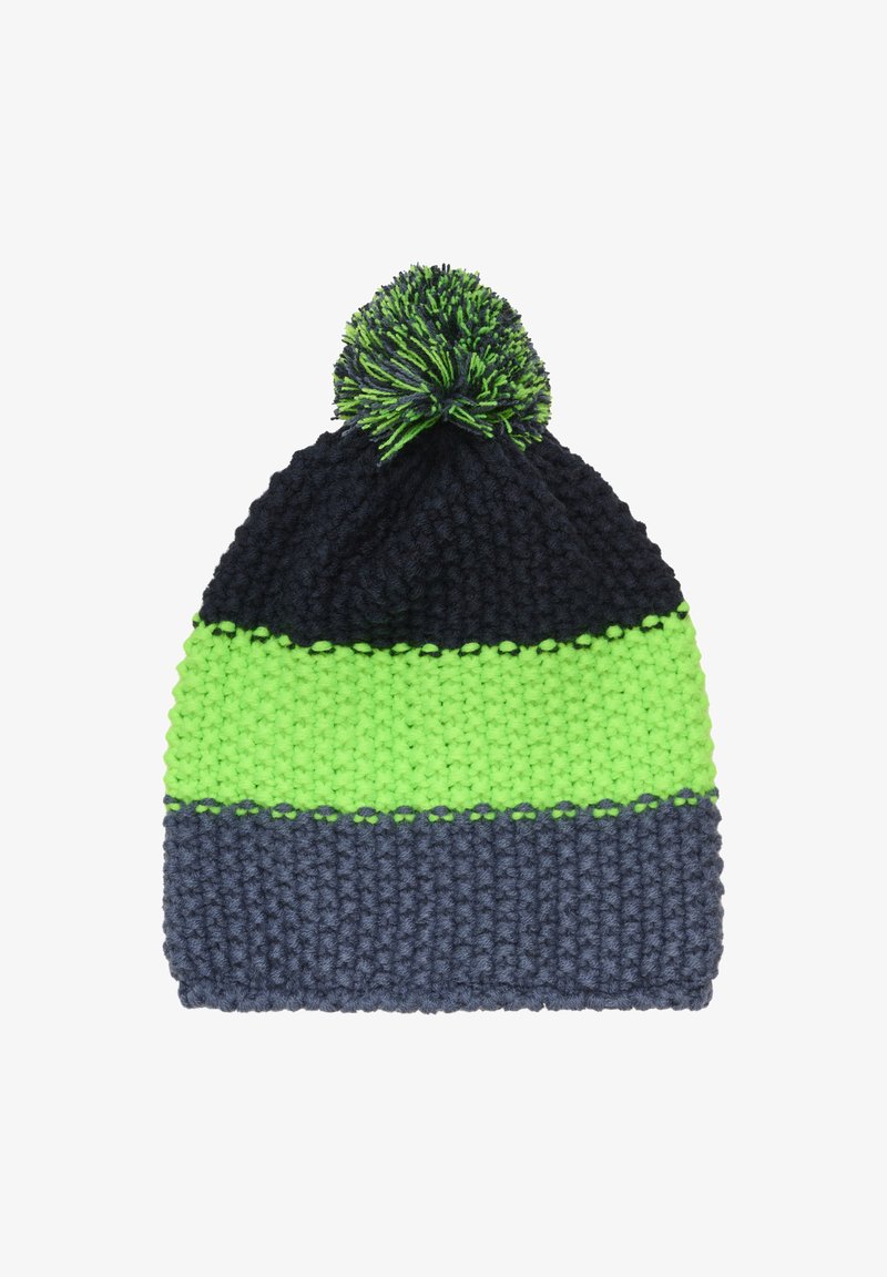 Stickad mössa i marinblått, klargrönt och grått, med ett texturerat mönster och en grön och svart pom-pom på toppen.