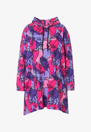 Kapuzensweatshirt in Übergröße aus weichem Stoff, mit einem bunten abstrakten Gesichtsmuster in Pink-, Lila- und Grautönen sowie schwarzen Umrissen.