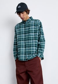 Thumbnail Image 5