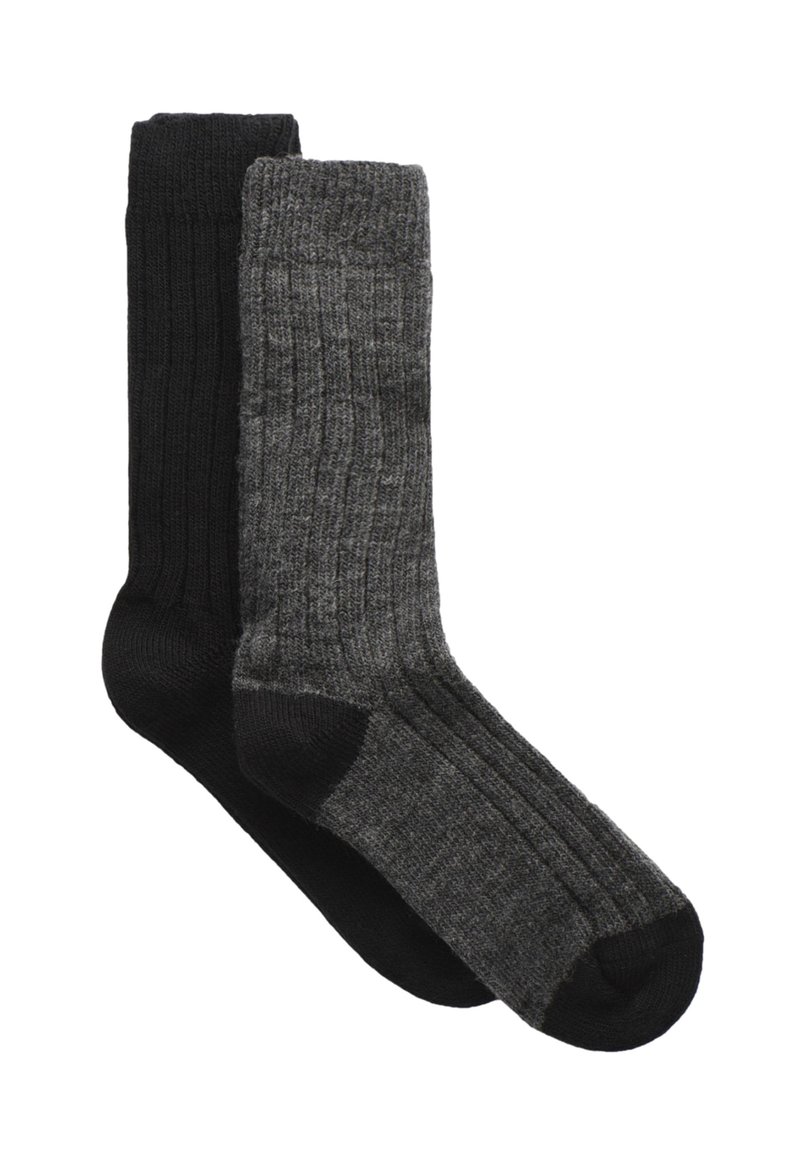 Deux paires de chaussettes côtelées, en noir et gris foncé, fabriquées à partir d'un matériau doux avec des talons et orteils renforcés pour plus de durabilité.