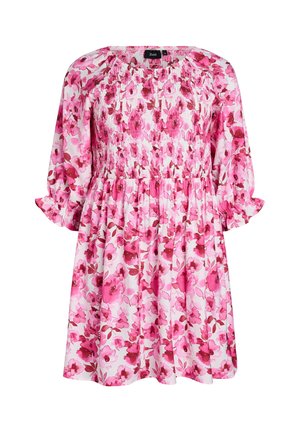 Vaaleanpunainen ja valkoinen kukallinen polvipituinen mekko, jossa on kolmivartiset liehulahkeet, smokkikujitettu yläosa ja kerätty vyötärö.