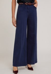 Pantalones - blu