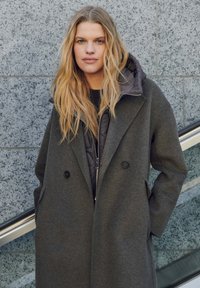 OPUS REGULAR FIT - Mantel - midnight brown