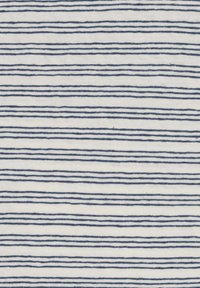 Tessuto di cotone con strisce orizzontali alternate di blu navy e bianco, caratterizzato da una texture morbida e un motivo uniforme in tutto il tessuto.