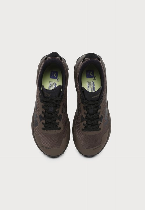 Veja HARPIE TRAIL - Trainers - eagle black — photo 4