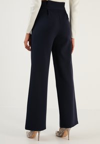 LELA REGULAR FIT - Broek - dark blue