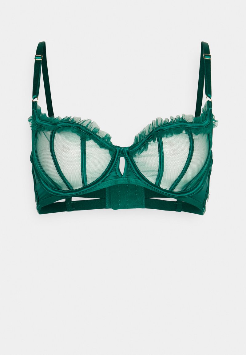 Sutien cu armătură