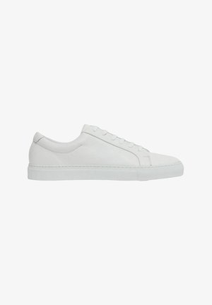 Reiss REGULAR FIT - LUCA TUMBLED - Tossud - white