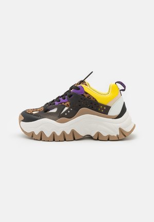 TRAIL ONE - Sneakers - purple/yellow